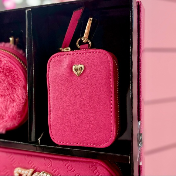 Juicy Couture 4-Piece Crossbody Set – Hot Pink Chic Gold Link Chain Gift Box - Picture 5 of 6